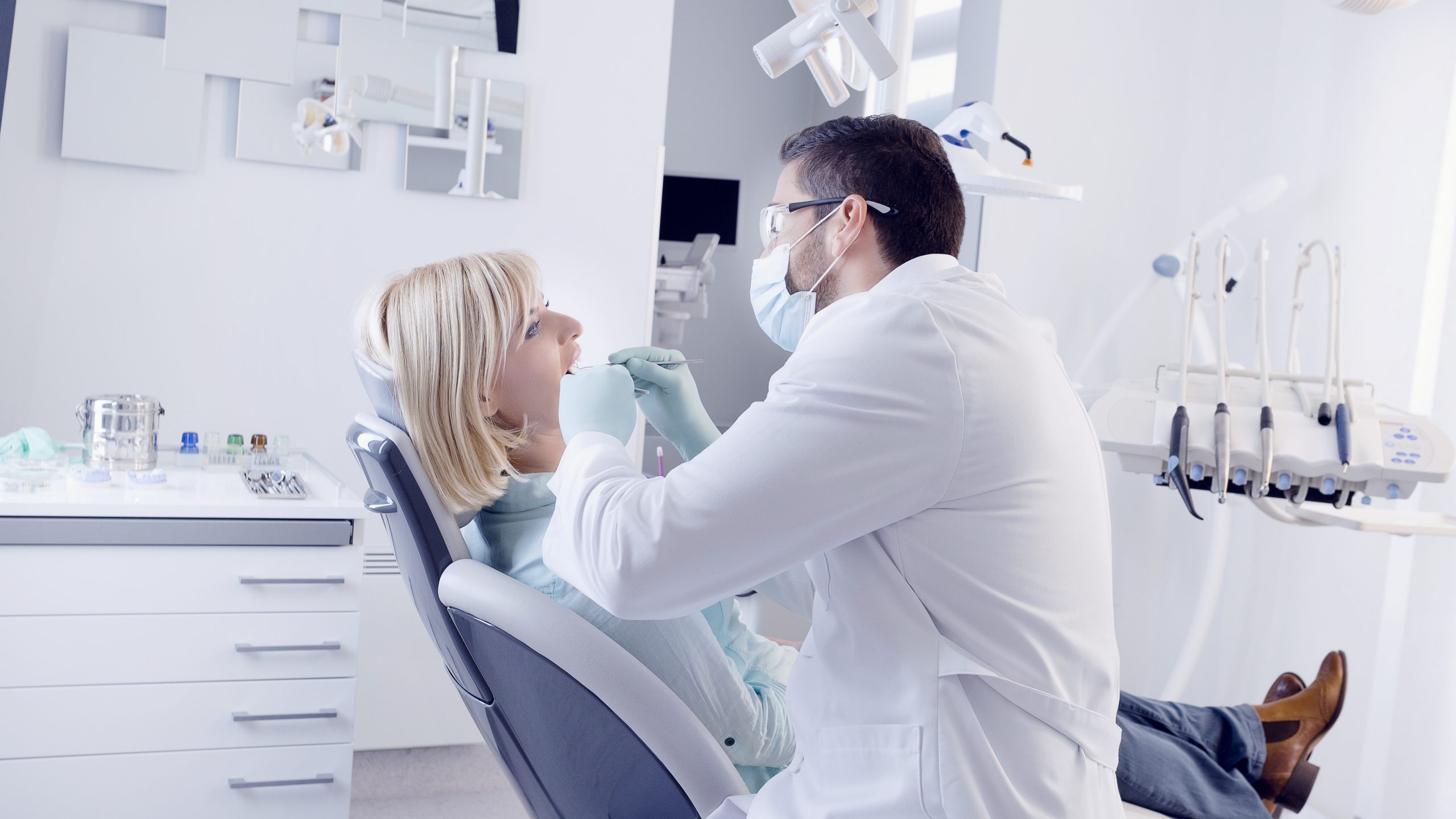Dentist in Ivanhoe, CA