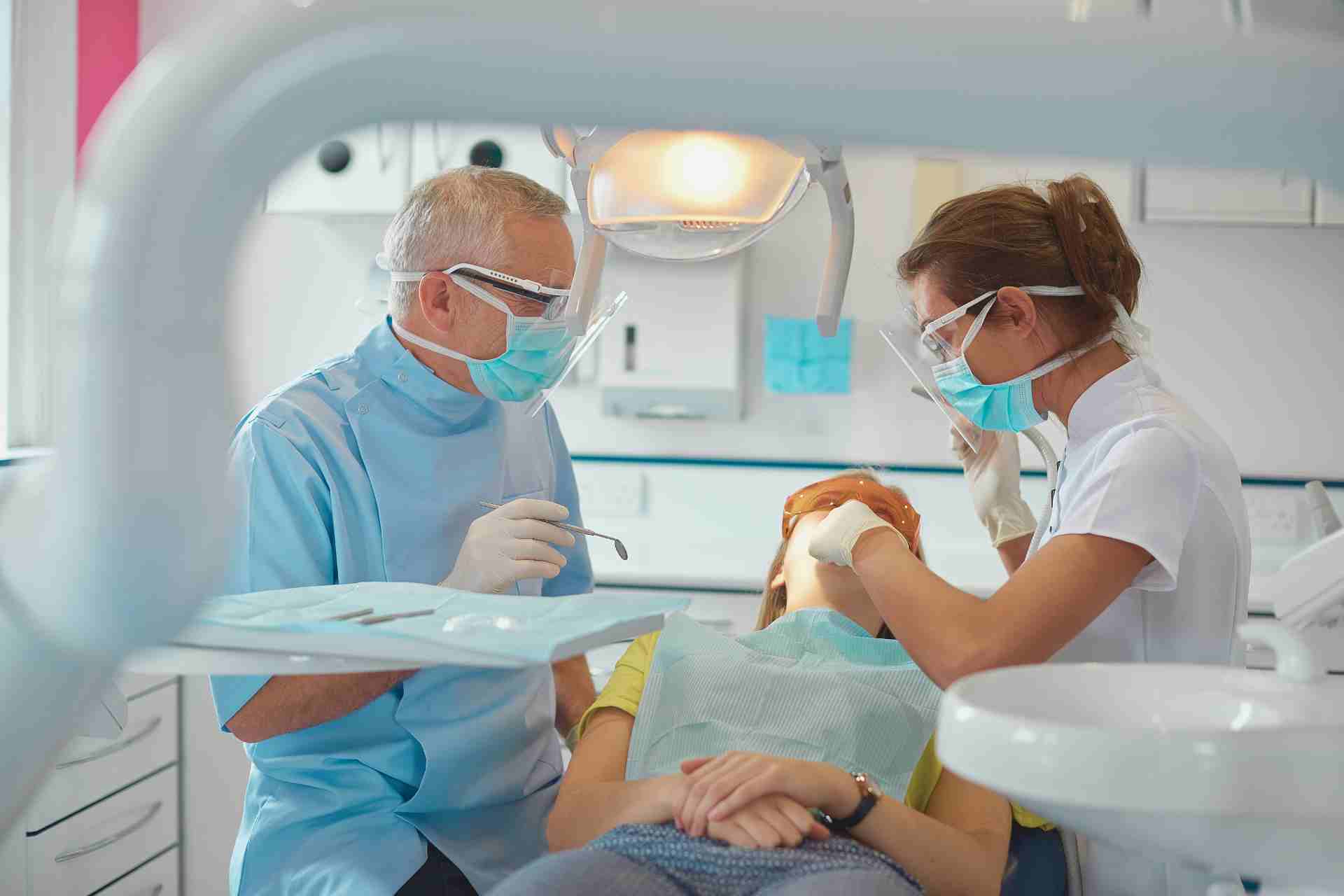 Dentist in Ivanhoe, CA